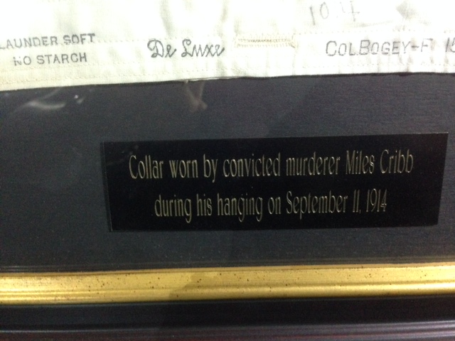 Collar worn by executed inmate